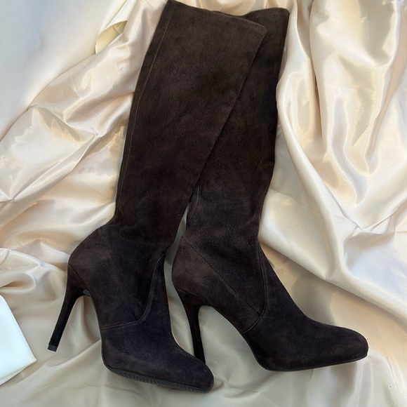 Stuart Weitzman brown suede knee high boots size 6.5 - Picture 2 of 5
